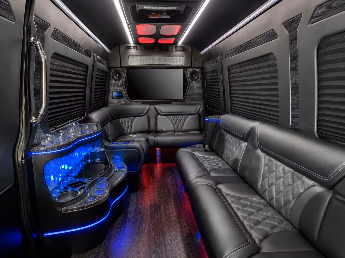 view instant online quotes for elk grove dod approved government ready bus rentals