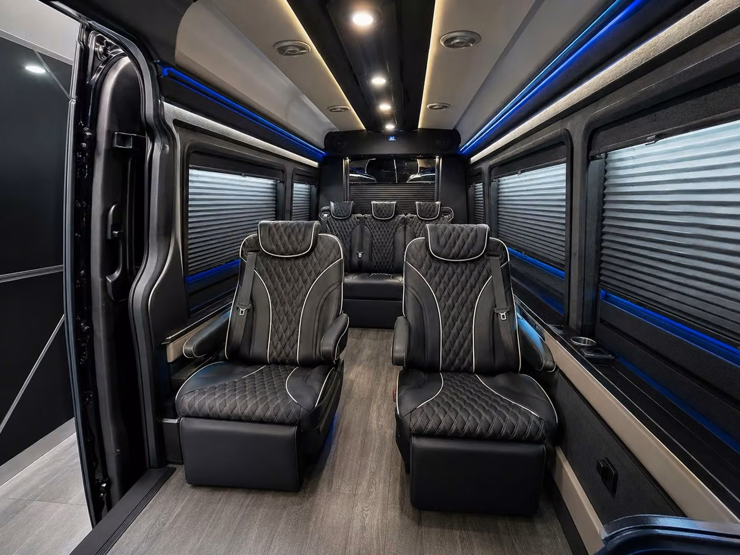 you can count on charterbuselkgrove com for corporate airport shuttle service in elk grove